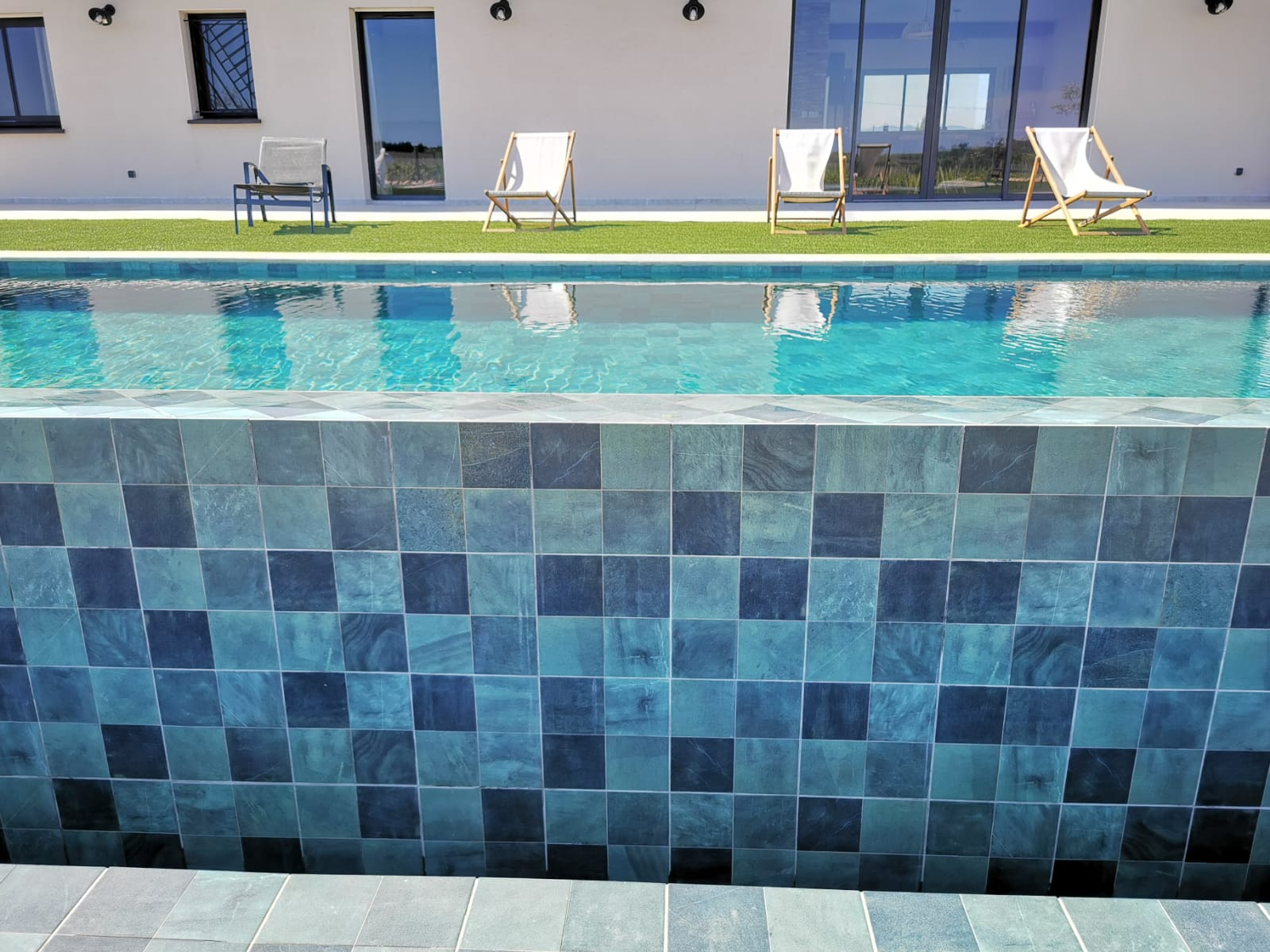 Carrelage style piscine tropicale EDEN BALI 33X33 cm - 1m² - 6