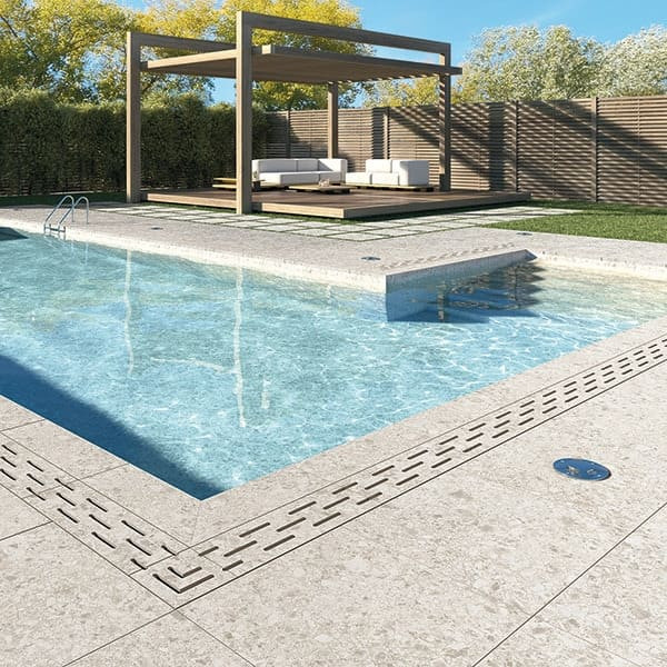 Carrelage pour terrasse piscine en 60x60 effet pierre